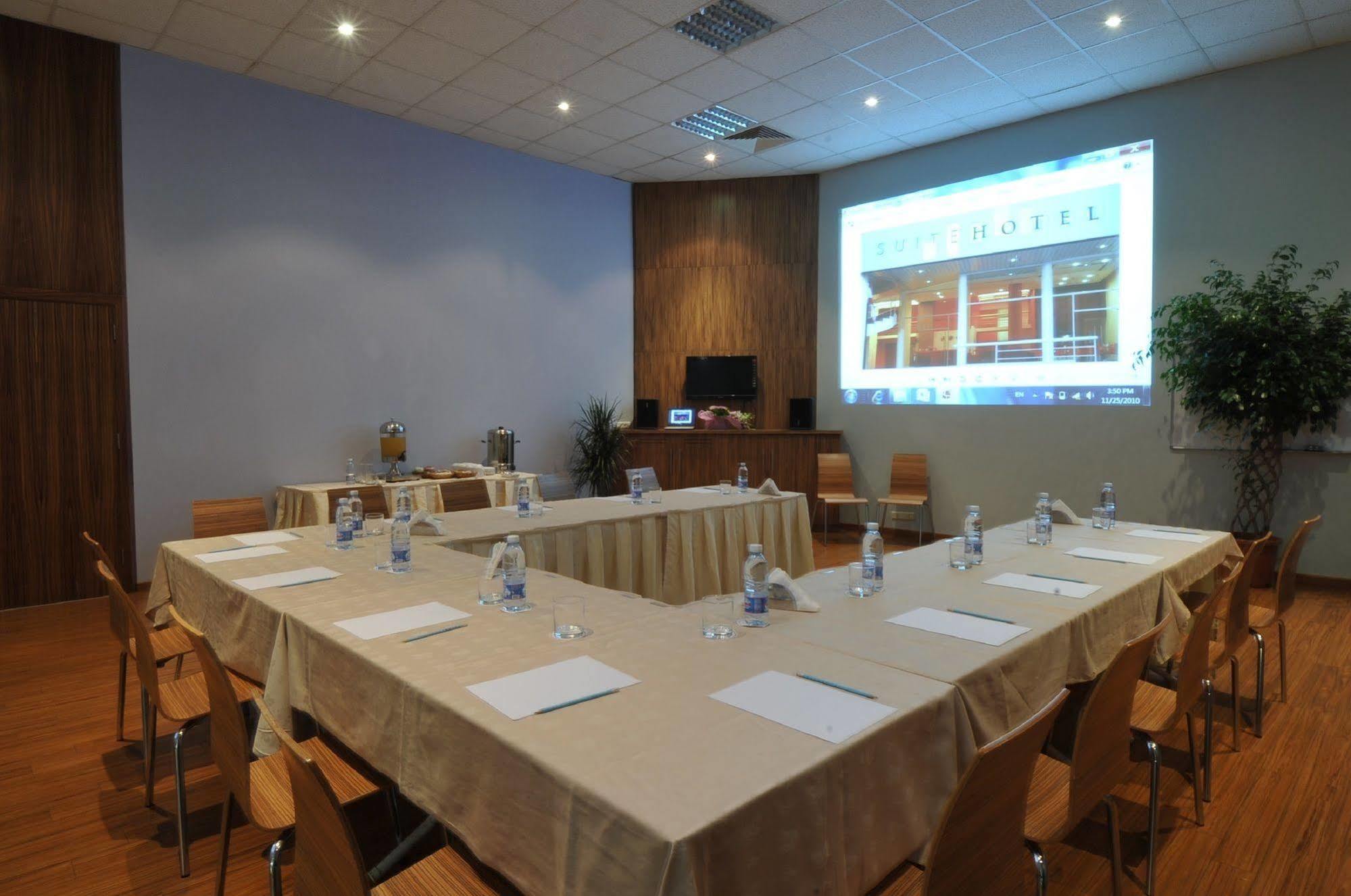 Suite Hotel Merlot - Bejrut Zewnętrze zdjęcie